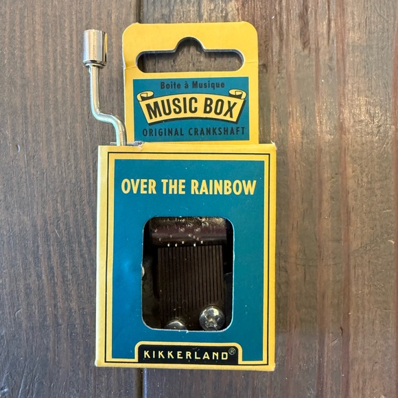 New Kikkerland Over The Rainbow Mini Crank Music Box (1216) Original Box - Picture 1 of 8